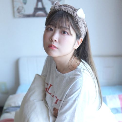 モデル：