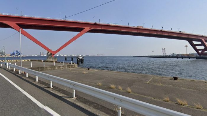 3月28日(土) 西灘、春色に染まる港町。