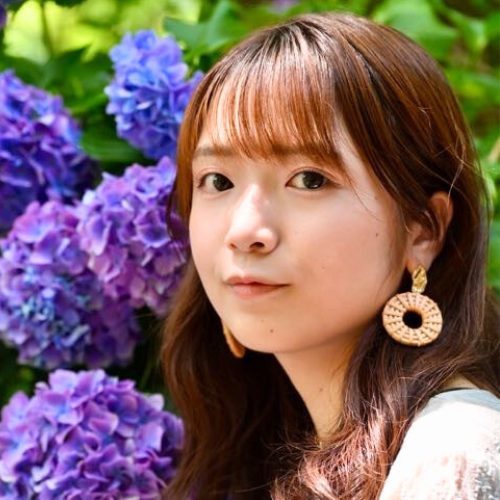 ayu-top